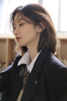 青田典子